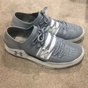 UA AMP 3.0 Shoes